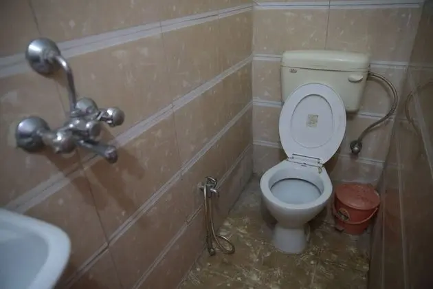Basic Ortak Ranzalı Oda, 5 Yatak Odası, Ortak Banyo