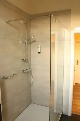 Tek Büyük Yataklı Oda, Özel Banyo
