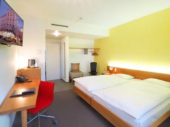 Comfort Tek Büyük Yataklı Oda