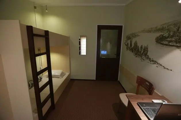 Ortak Ranzalı Oda, Karma Ranzalı Oda, Dağ Manzaralı (2 beds (1)