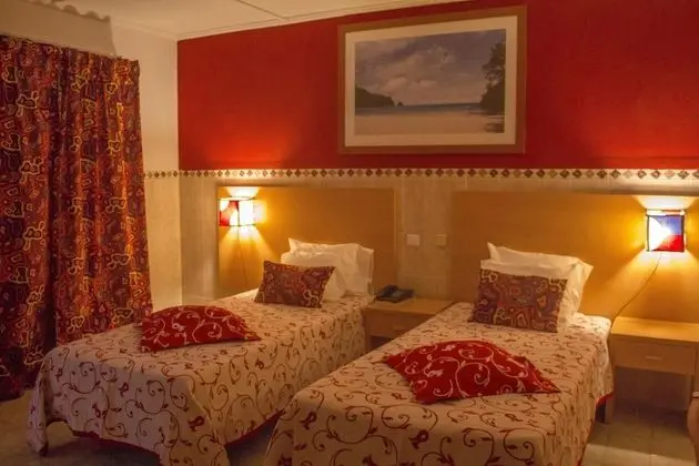 İki Ayrı Yataklı Oda