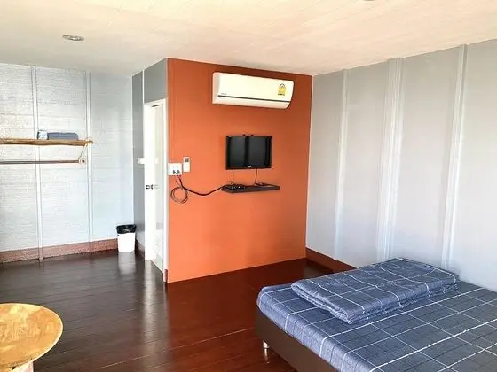 Bungalow with Sea View