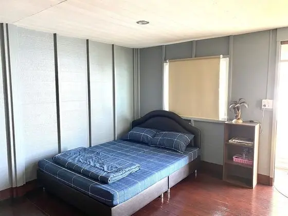 Bungalow with Sea View