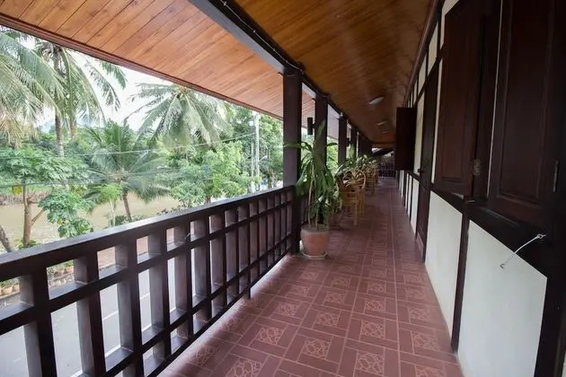 Deluxe Double with balcony river view