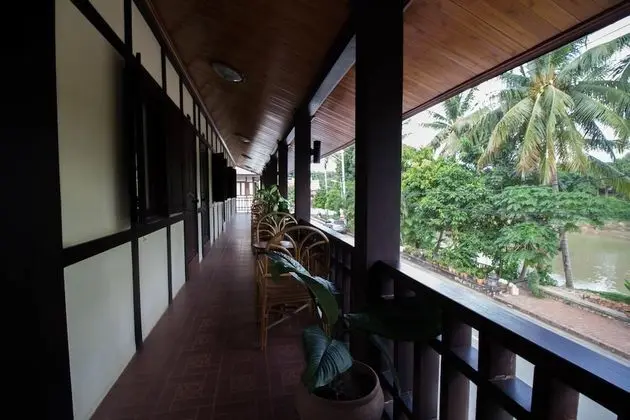 Deluxe Double with balcony river view