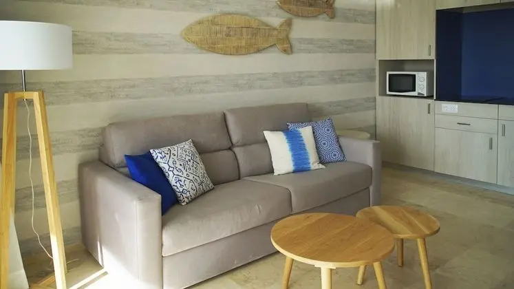 Apart Daire, Deniz Manzaralı (2 adults 1 child)