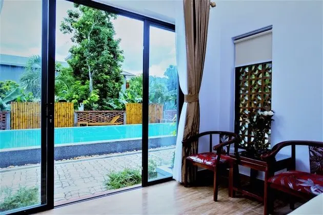 Deluxe Oda, Balkon
