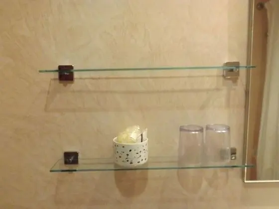 Traditional Tek Büyük Yataklı Oda