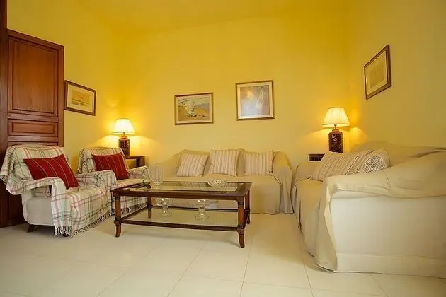 Villa, 6 Yatak Odası, Kişiye Özel Havuzlu, Koy Manzaralı