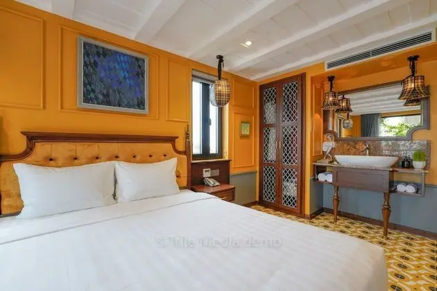 Deluxe Double or Twin Room with balcony