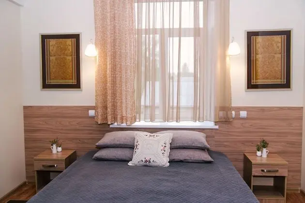 Standard Tek Büyük veya İki Ayrı Yataklı Oda, Sigara İçilmez