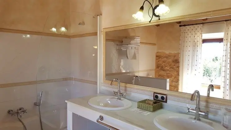 Standard Tek Büyük veya İki Ayrı Yataklı Oda, Resort Manzaralı
