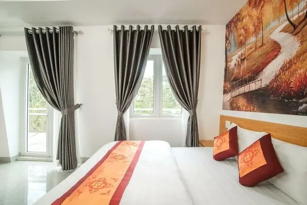 Deluxe Tek Büyük Yataklı Oda, Balkon