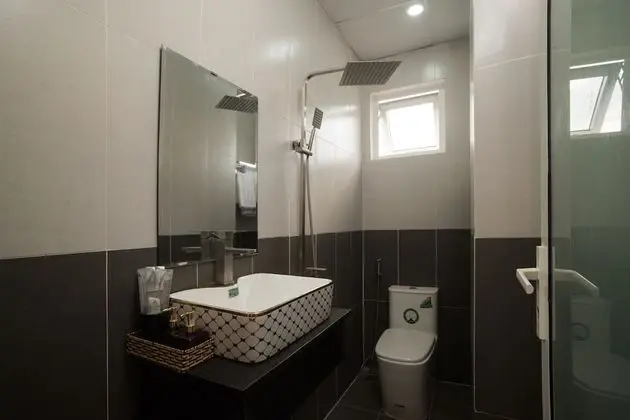 Junior Üç Kişilik Oda, Şehir Manzaralı