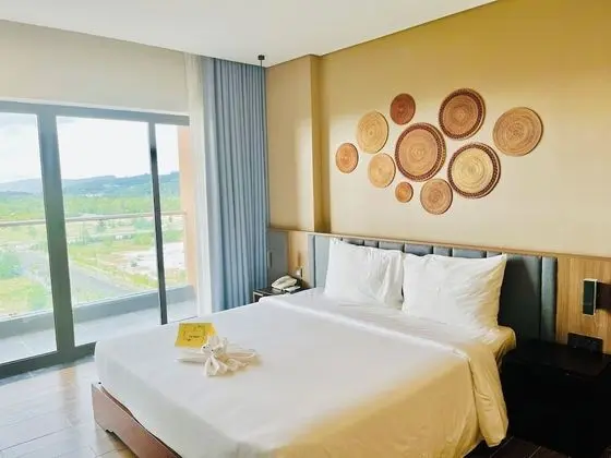 Deluxe Tek Büyük veya İki Ayrı Yataklı Oda, Balkon, Dağ Manzaralı