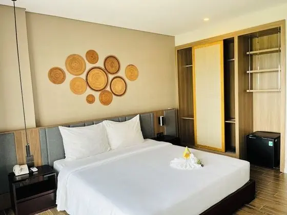 Deluxe Tek Büyük veya İki Ayrı Yataklı Oda, Balkon, Dağ Manzaralı