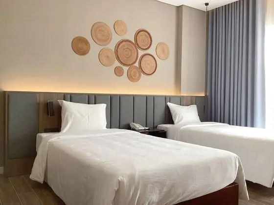 Deluxe Tek Büyük veya İki Ayrı Yataklı Oda, Balkon, Dağ Manzaralı
