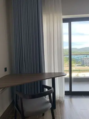 Deluxe Tek Büyük veya İki Ayrı Yataklı Oda, Deniz Manzaralı