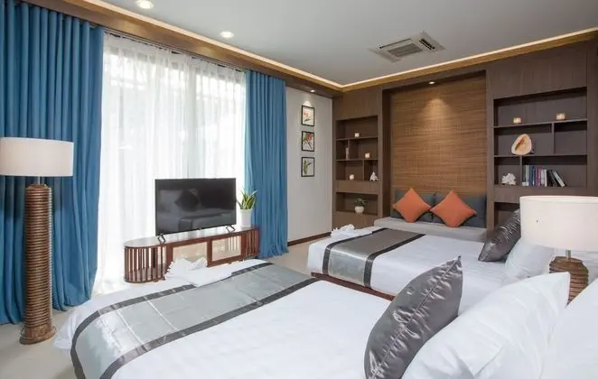 Premier Tek Büyük veya İki Ayrı Yataklı Oda, Balkon, Okyanus Manzaralı