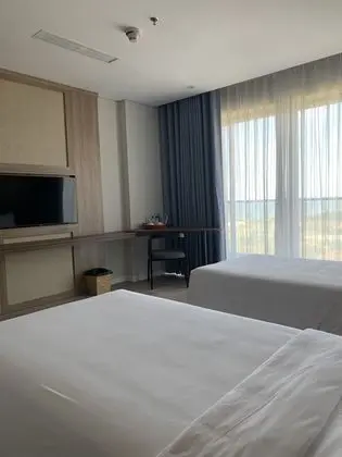 Premier Tek Büyük veya İki Ayrı Yataklı Oda, Balkon, Okyanus Manzaralı
