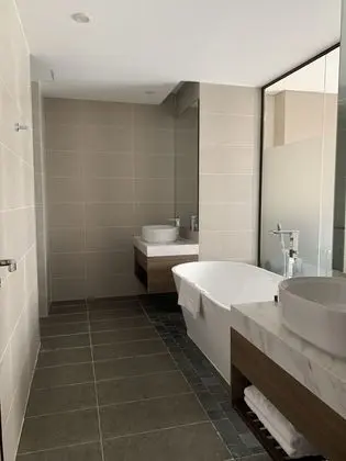 Premier Tek Büyük veya İki Ayrı Yataklı Oda, Balkon, Okyanus Manzaralı