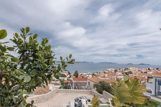 Villa, 6 Yatak Odası, Deniz Manzaralı