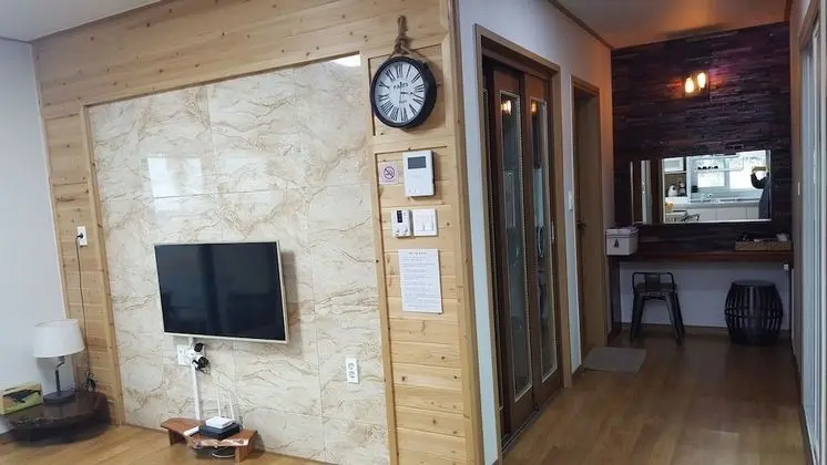 Cozy House, Duplex