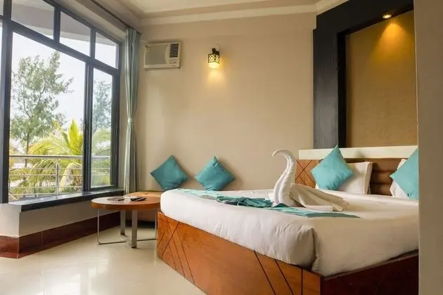 Deluxe Tek Büyük Yataklı Oda, 1 Çift Kişilik Yatak, Sigara İçilebilir