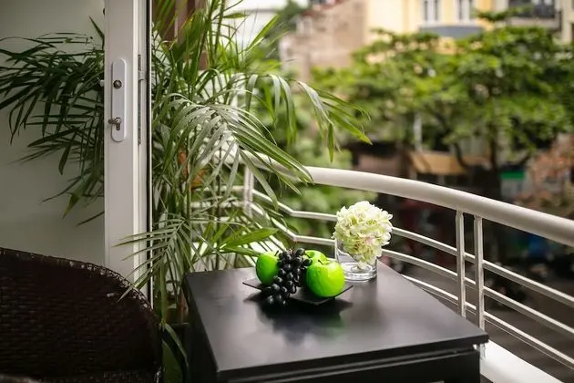 Deluxe Tek Büyük Yataklı Oda, Balkon