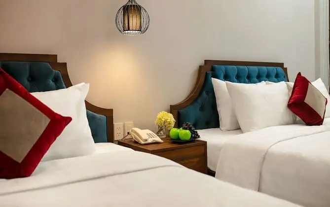 Deluxe Üç Kişilik Oda