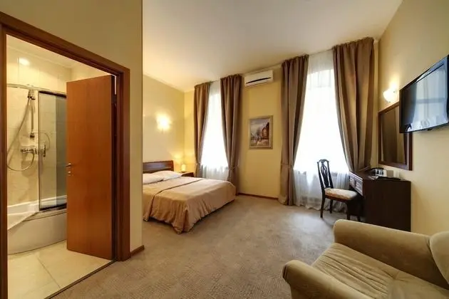 Comfort Tek Büyük Yataklı Oda