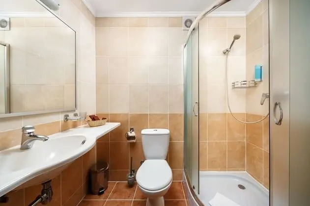 Standard Tek Büyük Yataklı Oda