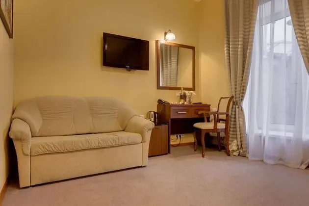 Comfort Tek Büyük Yataklı Oda