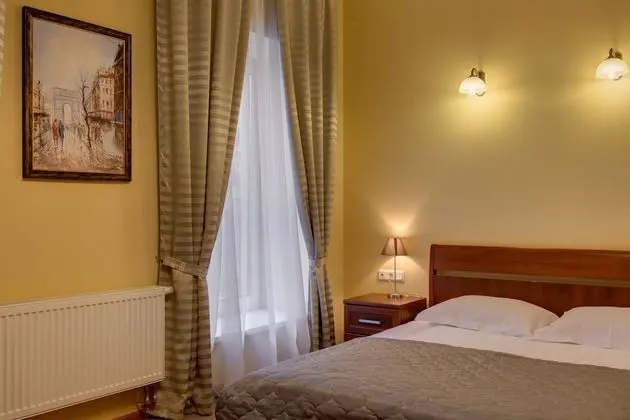 Comfort Tek Büyük Yataklı Oda