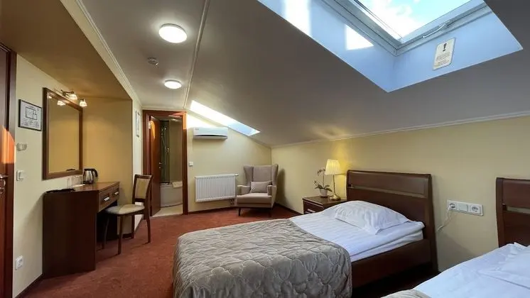 Standard Tek Büyük veya İki Ayrı Yataklı Oda