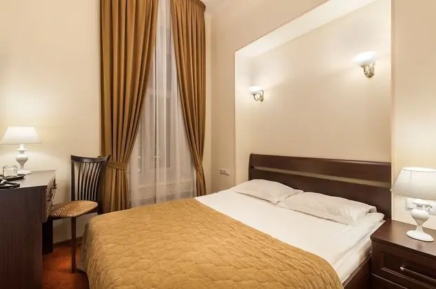 Economy Tek Büyük Yataklı Oda