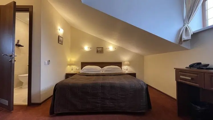 Economy Tek Büyük Yataklı Oda