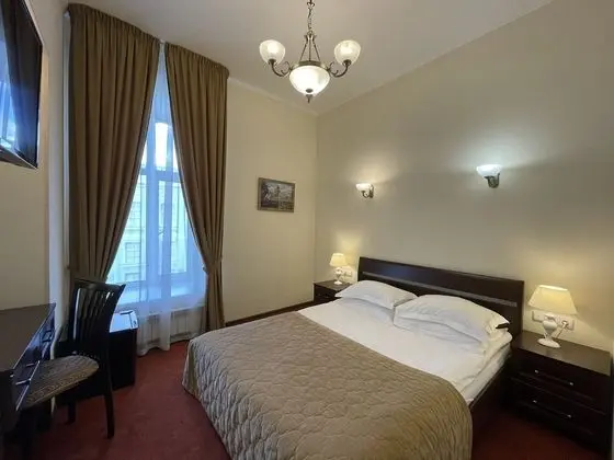 Standard Tek Büyük veya İki Ayrı Yataklı Oda