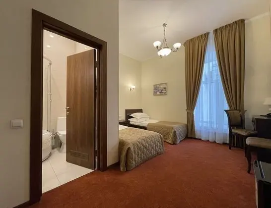 Standard Tek Büyük veya İki Ayrı Yataklı Oda