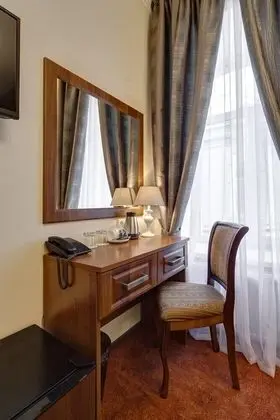 Standard Tek Büyük veya İki Ayrı Yataklı Oda