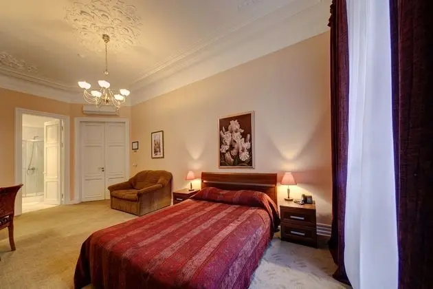 Comfort Tek Büyük veya İki Ayrı Yataklı Oda