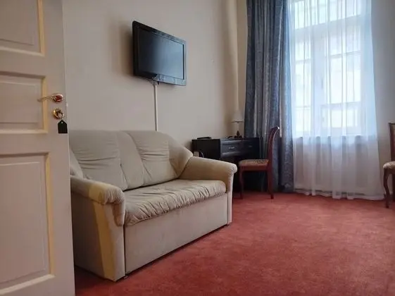 Comfort Tek Büyük veya İki Ayrı Yataklı Oda