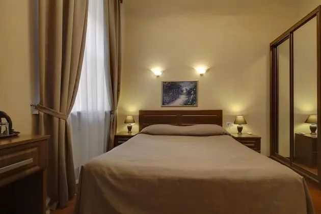 Standard Tek Büyük veya İki Ayrı Yataklı Oda