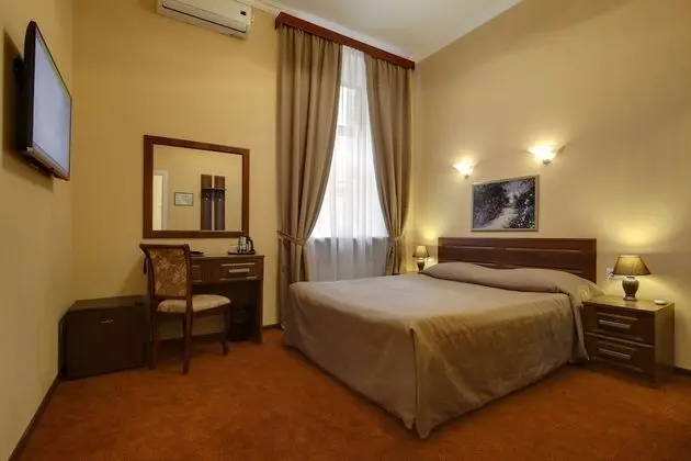 Standard Tek Büyük veya İki Ayrı Yataklı Oda