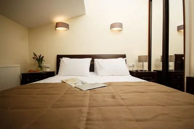 Standard Tek Büyük Yataklı Oda