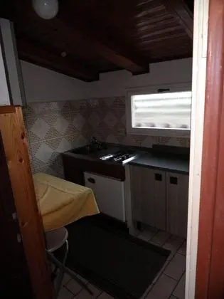 Basic Apart Daire, 1 Yatak Odası, Teras, Bahçeli