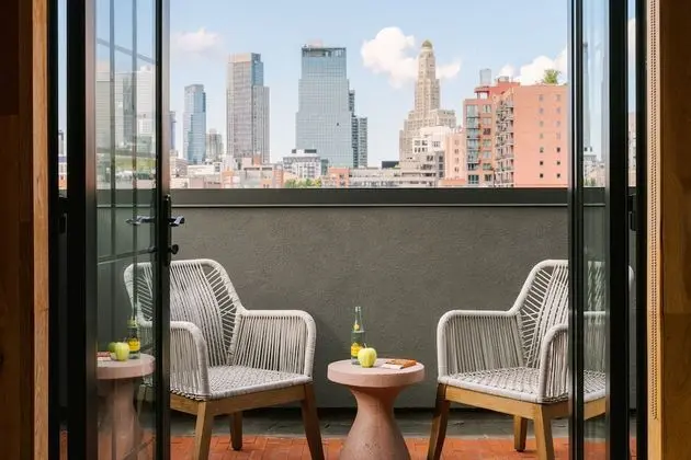 Deluxe Oda, Balkon