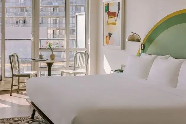 Deluxe Stüdyo, Balkon