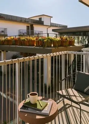 Superior Süit, Balkon, Havuz Manzaralı