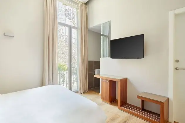 Superior Oda, Balkon